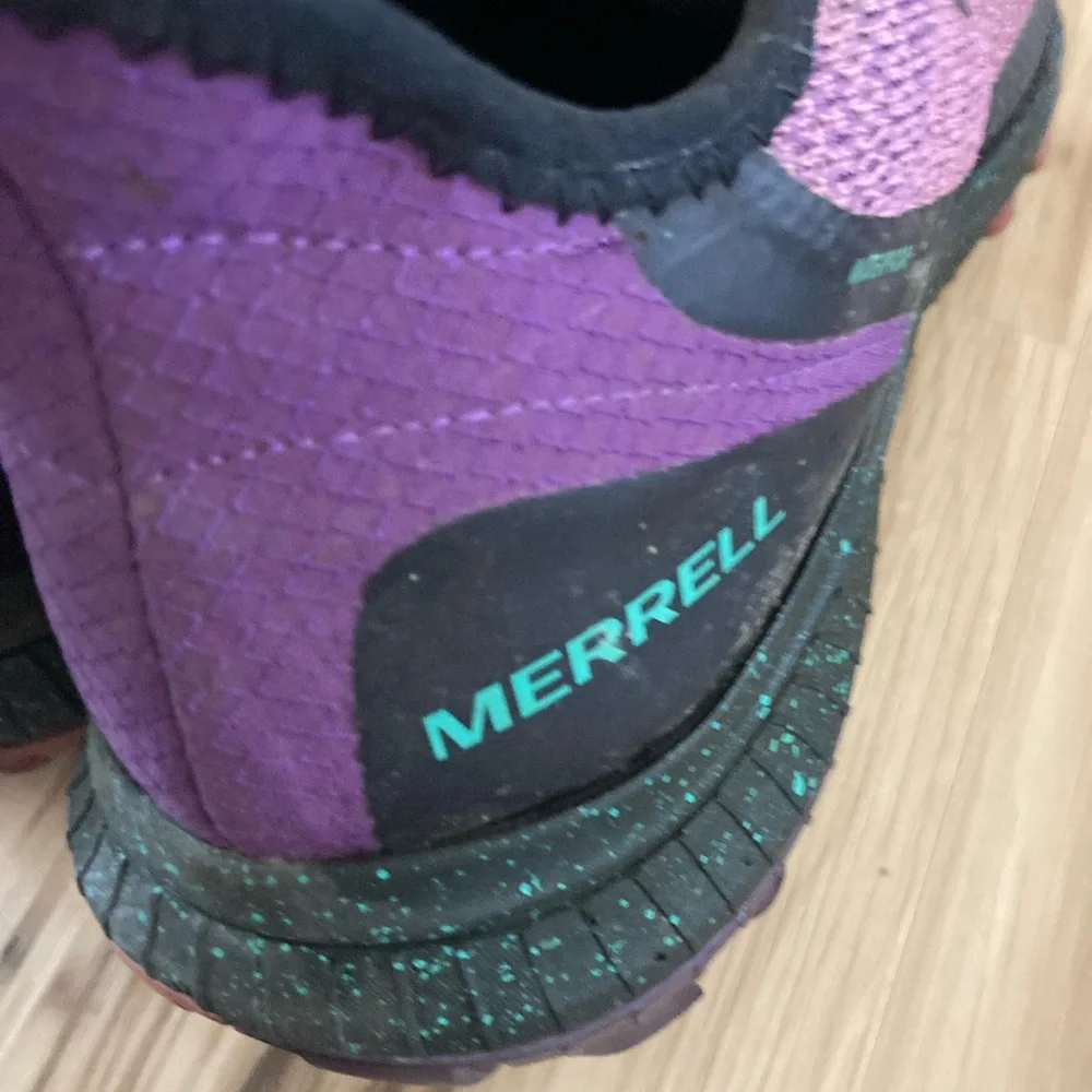 Merrell Hiking Running Shoes Quantum Grip JO34238 Women's Size 9.5 US